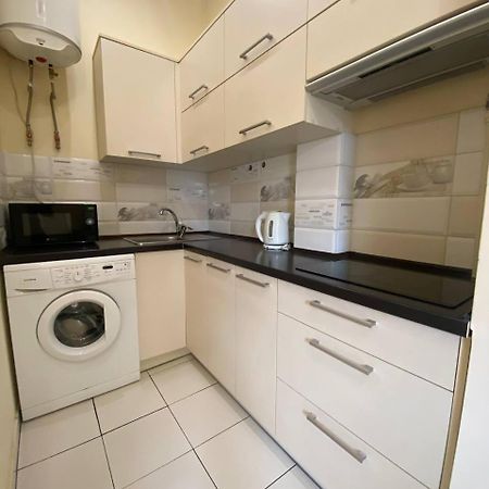 Bright Apartment In The Very Centre Lemberg Exterior foto